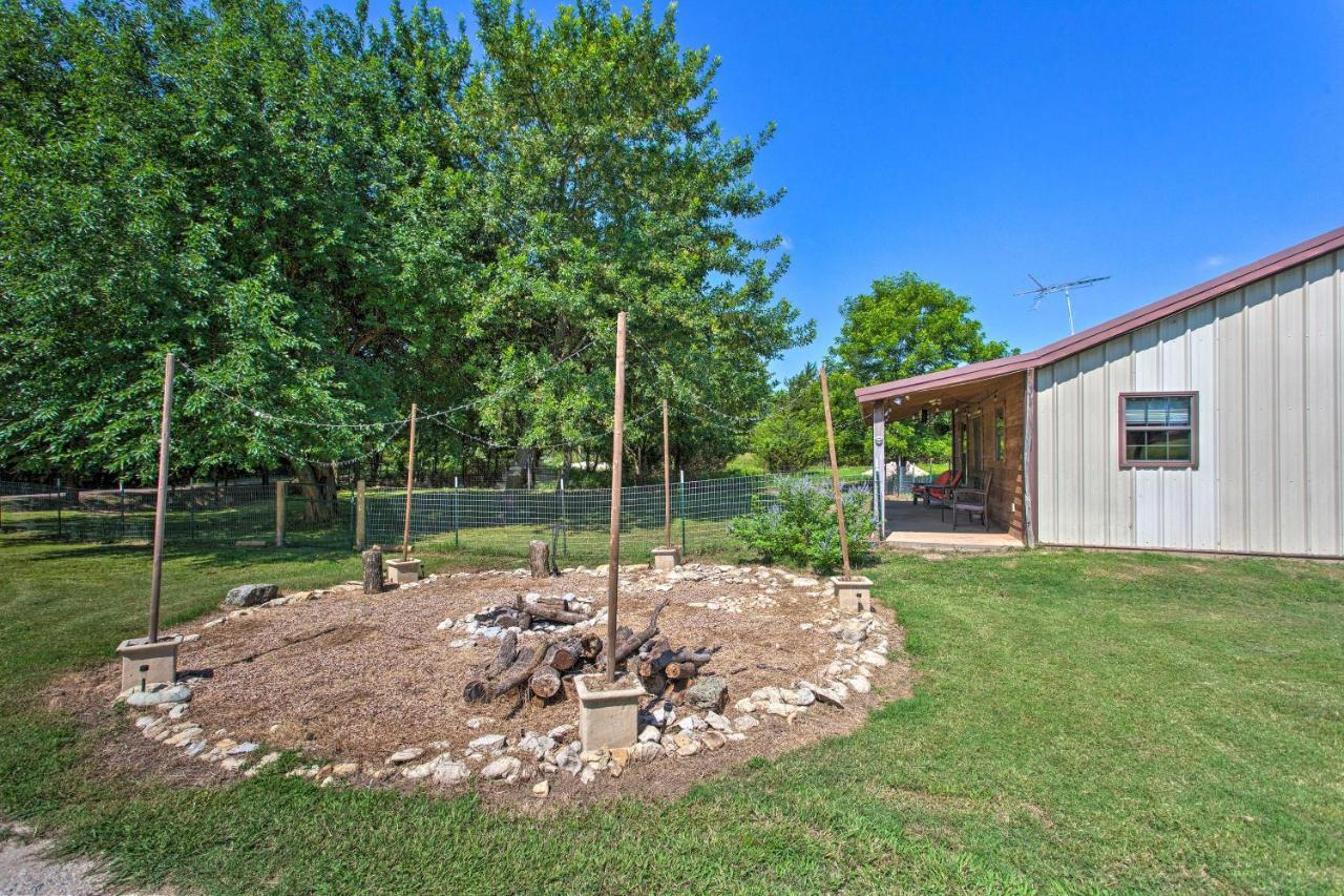 Texas Cabin On 130 Acres Walk To Lake Ray Roberts Collinsville Exterior foto